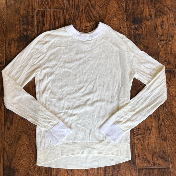 Lululemon Silk Blend Crew Neck sweater, size 4 - Picture 7 of 12